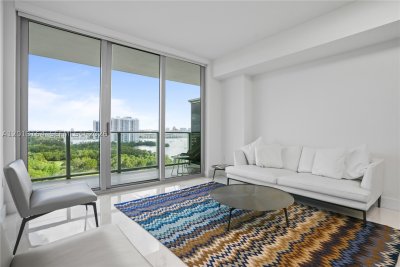 Comprar apartamento en The Harbour 1402