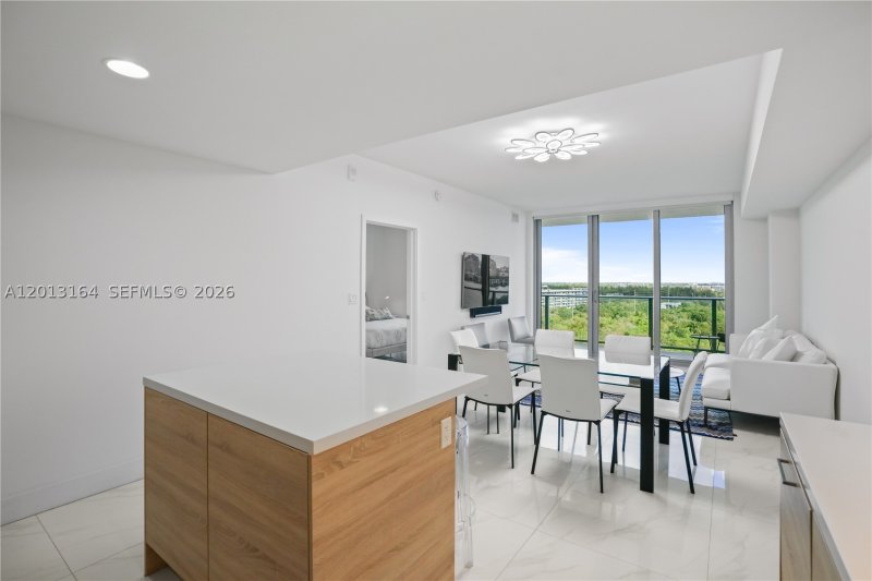 Comprar apartamento en The Harbour 1402