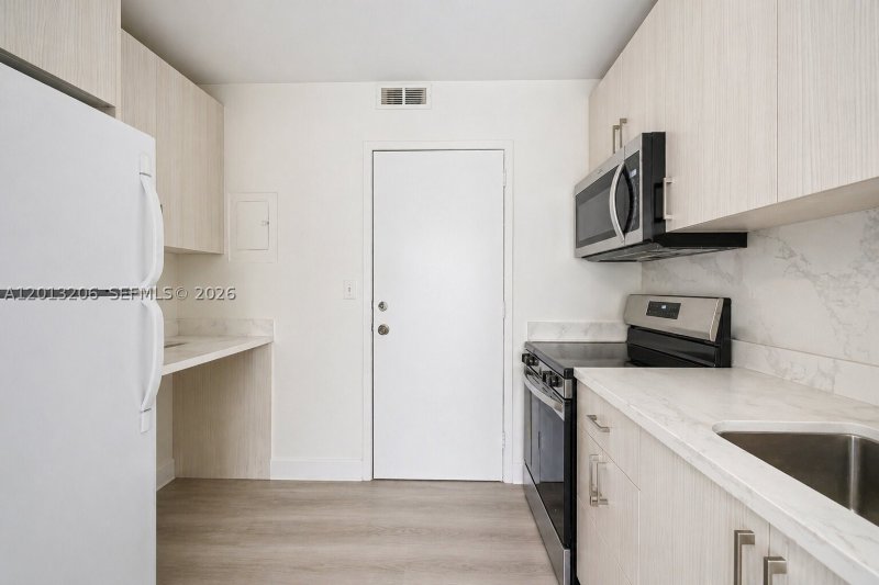 Apartment for rent at Guildford House 406