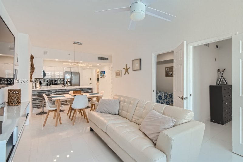 Apartment for rent at The Wave Condo 1103