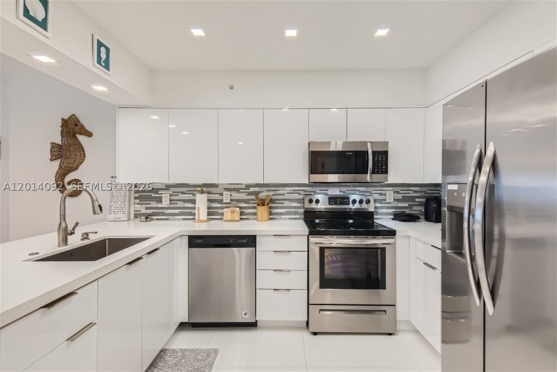 Apartment for rent at The Wave Condo 1103