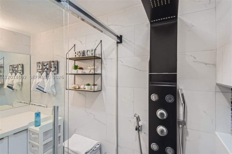 Apartment for rent at The Wave Condo 1103