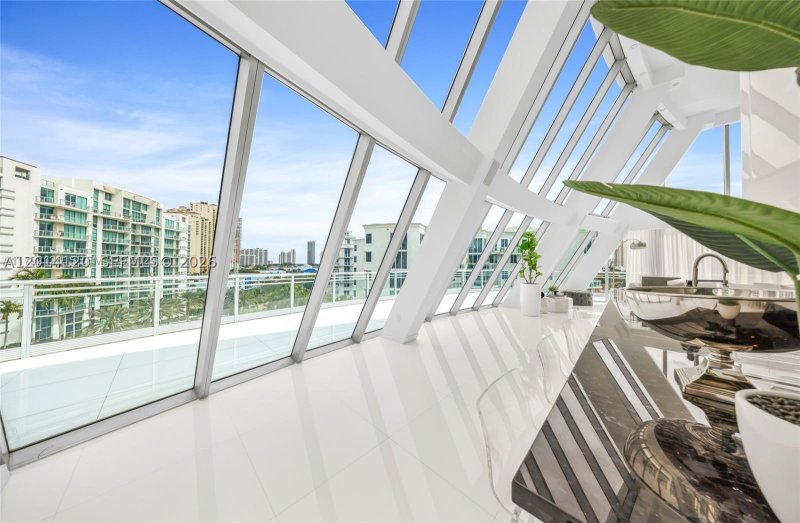 Apartment for rent at Artech 547
