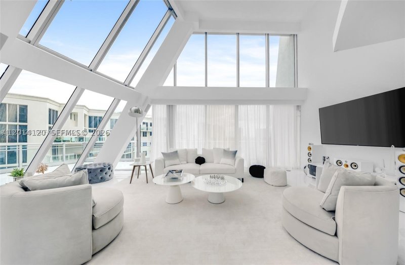 Apartment for rent at Artech 547