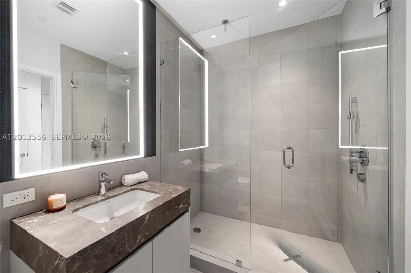 Condo for sale at Five Park Miami Beach 502