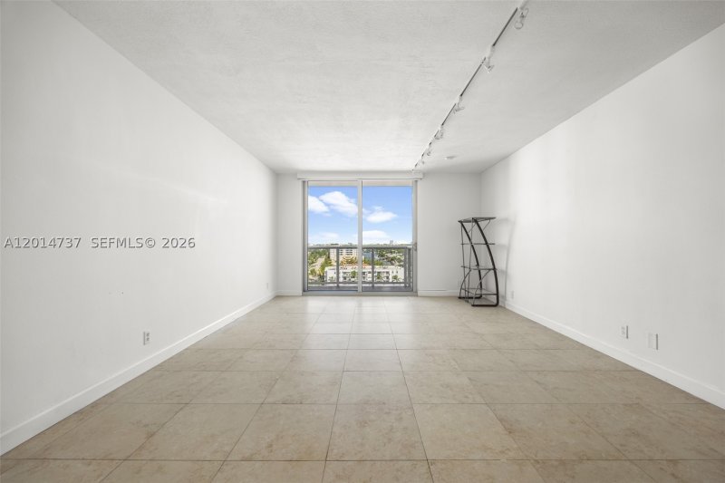 Condo for sale at King Cole 1005 + Dock