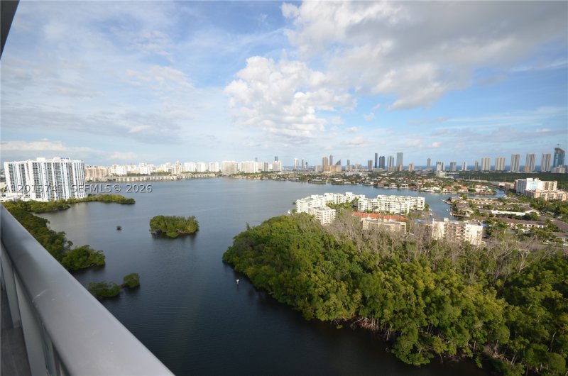 Comprar apartamento en The Harbour 519
