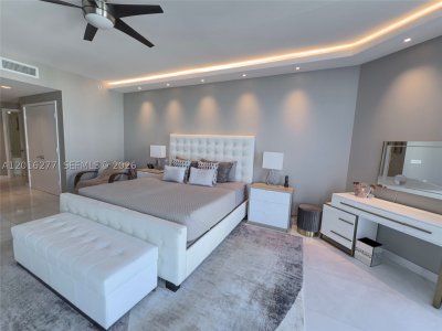 Comprar apartamento en Marina Palms Yacht Club 1705