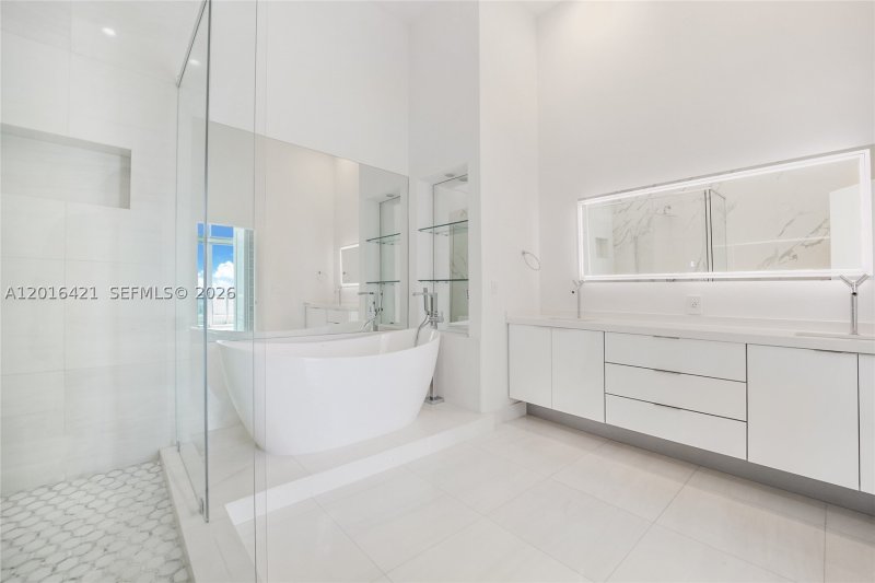Apartment for rent at Icon Brickell Tower II 4101