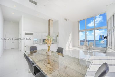 Aluguel de apartamento no Icon Brickell Tower II 4101