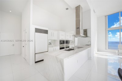 Aluguel de apartamento no Icon Brickell Tower II 4101