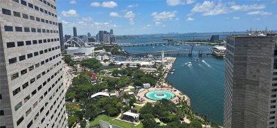 Comprar apartamento en One Miami East Tower 4016