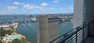 Comprar apartamento en One Miami East Tower 4016