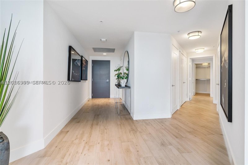 Comprar apartamento no Marina Palms Yacht Club 209
