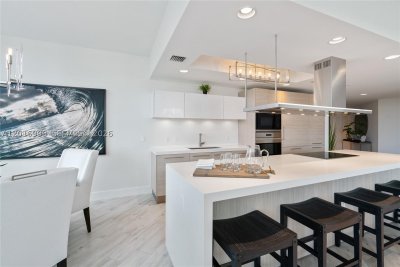 Comprar apartamento no Marina Palms Yacht Club 209