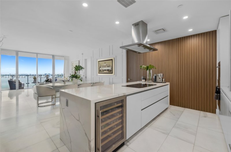 Comprar apartamento no Missoni Baia 2202