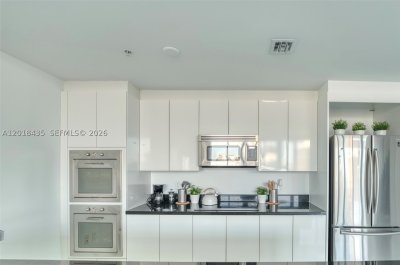 Aluguel de apartamento no Mint at Riverfront 5203