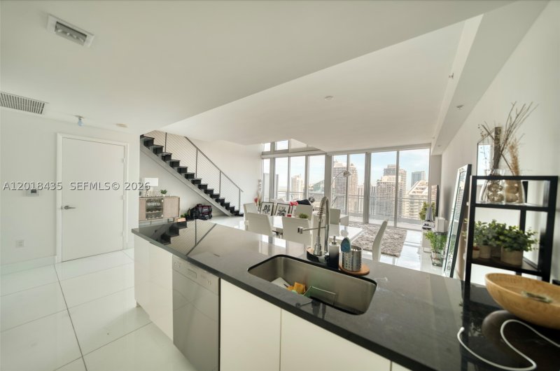 Alquiler de apartamento en Mint at Riverfront 5203