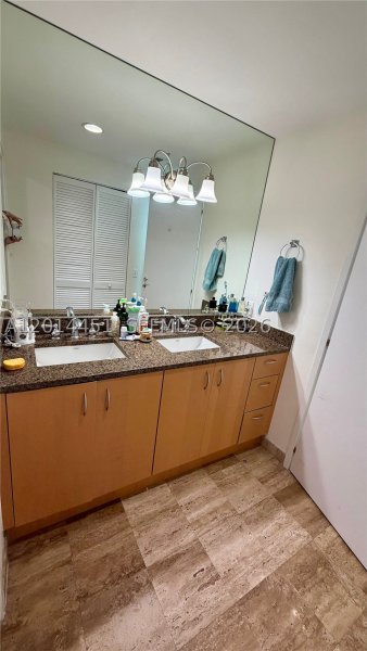 Comprar apartamento no Met 1 T-3212