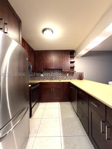 Aluguel de apartamento no Olympus Towers 920 (AVAILAB