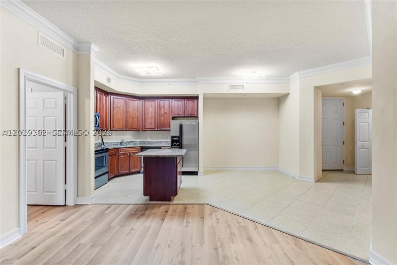 Condo for sale at Alaqua 219