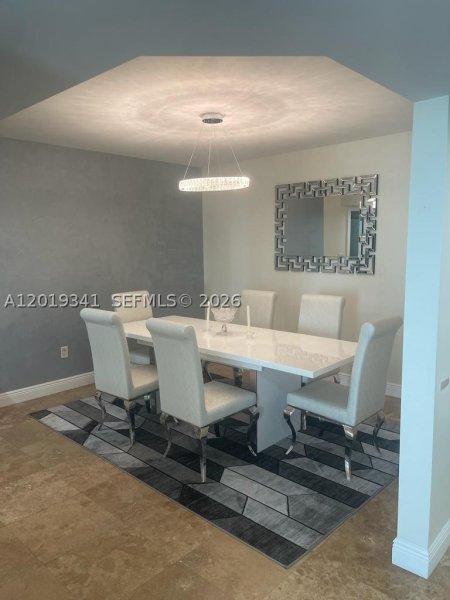 Aluguel de apartamento no Oceania 5 652