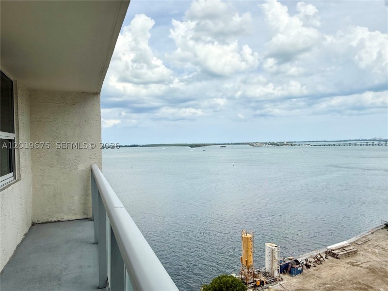 Aluguel de apartamento no Mark on Brickell 1205