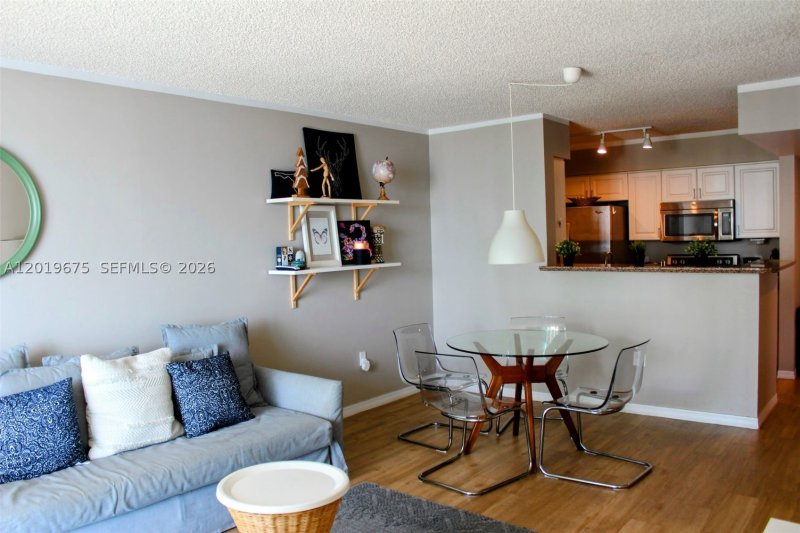Aluguel de apartamento no Mark on Brickell 1205