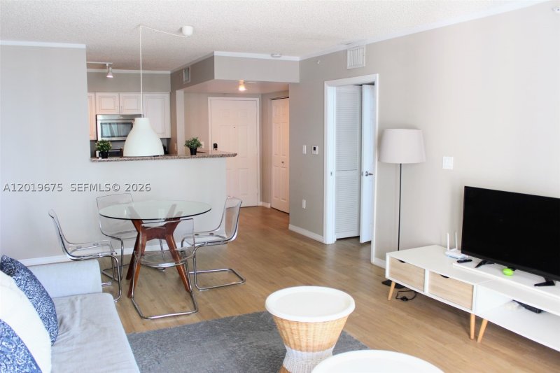 Aluguel de apartamento no Mark on Brickell 1205