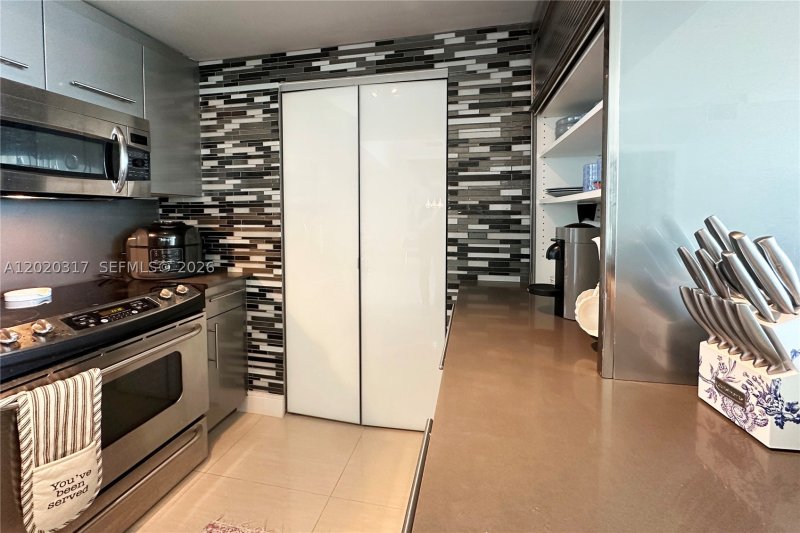 Apartment for rent at Cite On The Bay 614