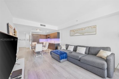 Comprar apartamento no Brickell Heights West 1804