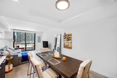 Comprar apartamento no Brickell Heights West 1804