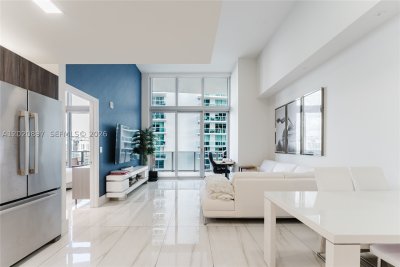 Comprar apartamento no Aria on The Bay 1205
