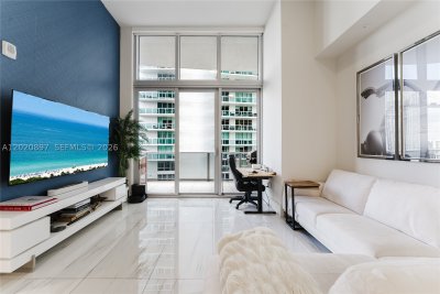 Comprar apartamento no Aria on The Bay 1205