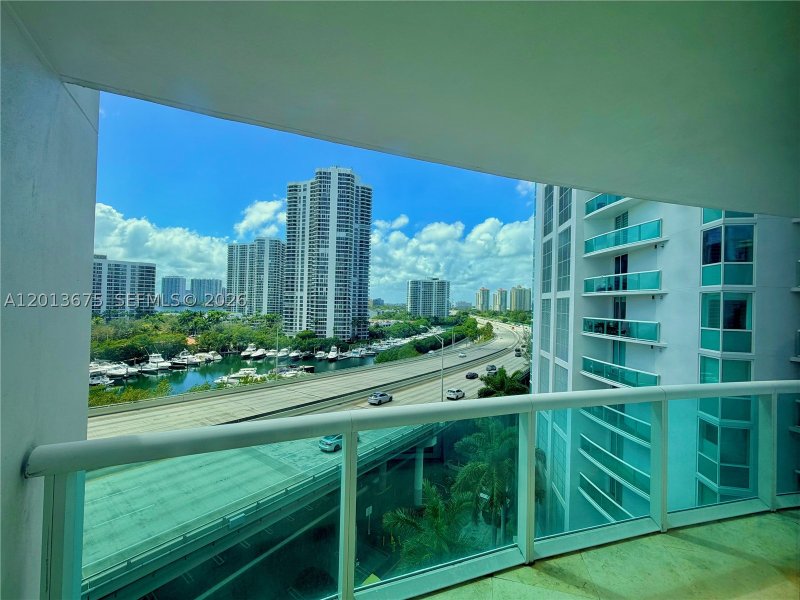 Comprar apartamento en The Parc at Turnberry Isle 731