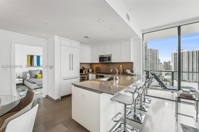 Aluguel de apartamento no Brickell City Centre Rise 2111