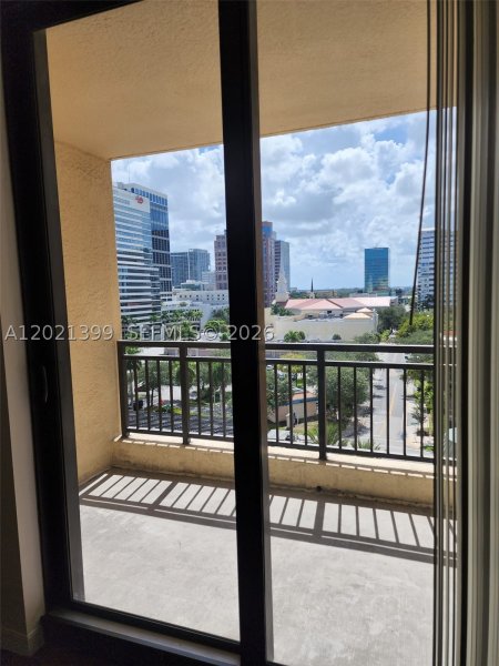 Apartment for rent at Waverly Las Olas 911