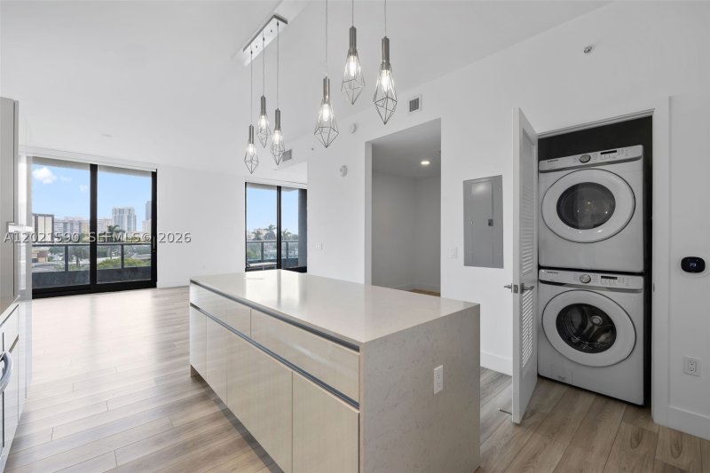 Apartment for rent at Mondrian Hallandale 410