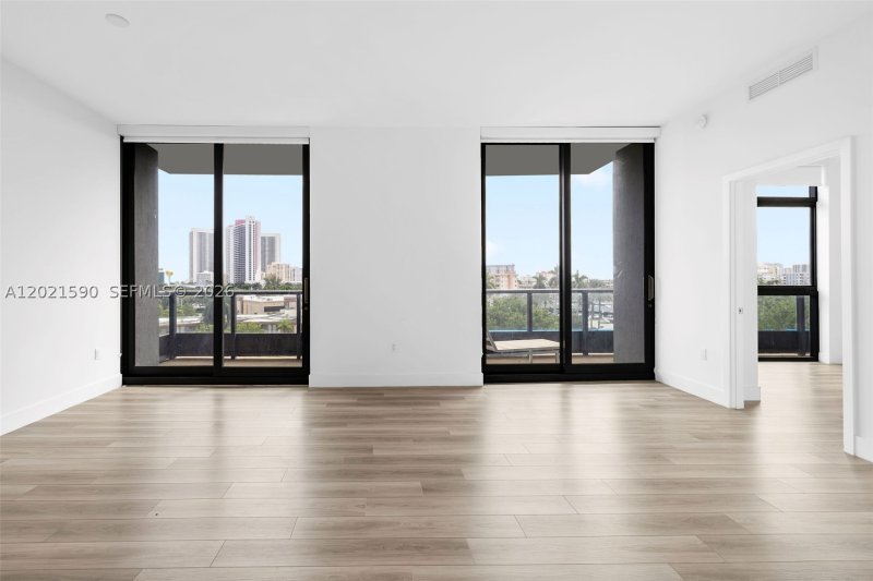 Apartment for rent at Mondrian Hallandale 410