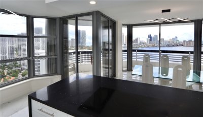Comprar apartamento en Mystic Pointe 500 2510