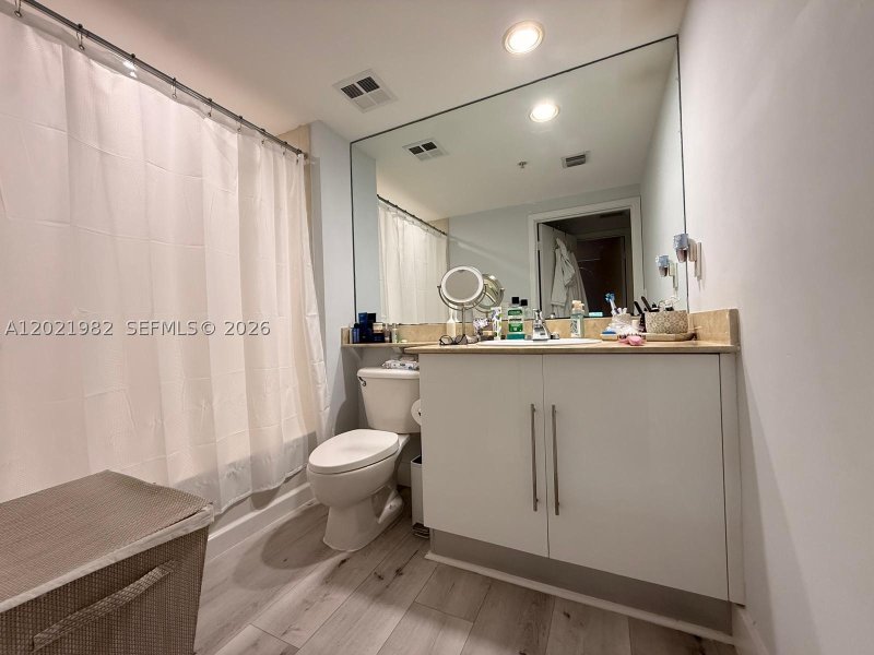Condo for sale at One Miami East Tower 2024