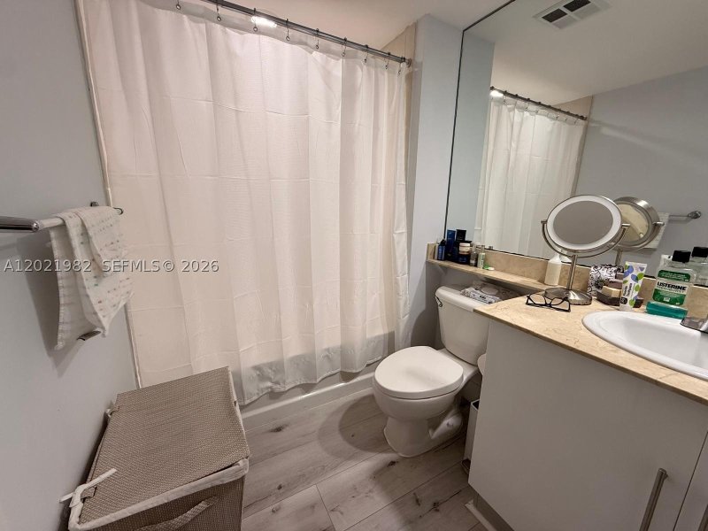 Condo for sale at One Miami East Tower 2024