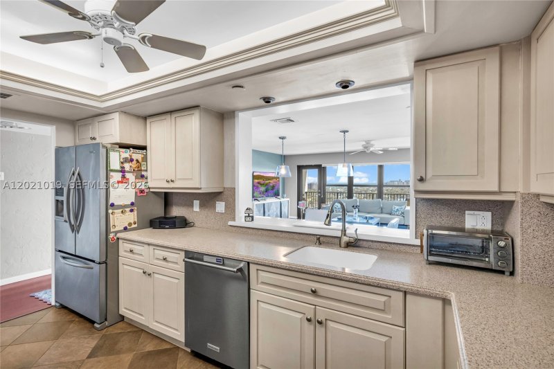Apartment for rent at The Tower at Port Royale 2103