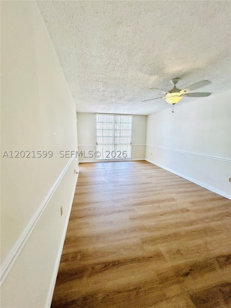 Apartment for rent at University Inn 2217