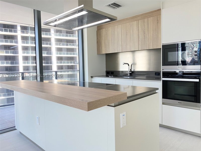 Alquiler de apartamento en Brickell Flatiron 2715