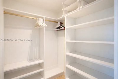 Comprar apartamento no Canvas 1605
