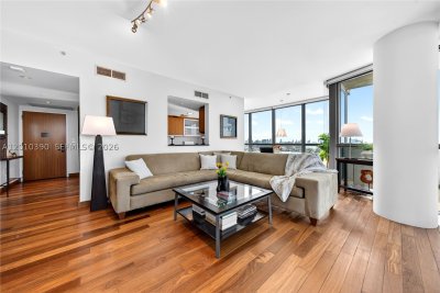 Aluguel de apartamento no Setai 2601