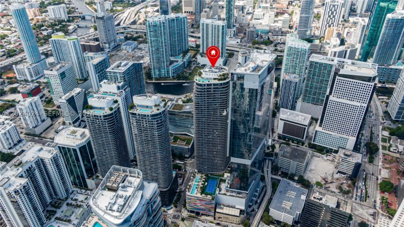 Comprar apartamento en SLS Lux Brickell 4405