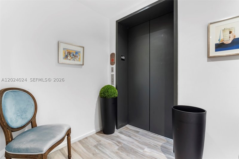 Comprar apartamento en SLS Lux Brickell 4405
