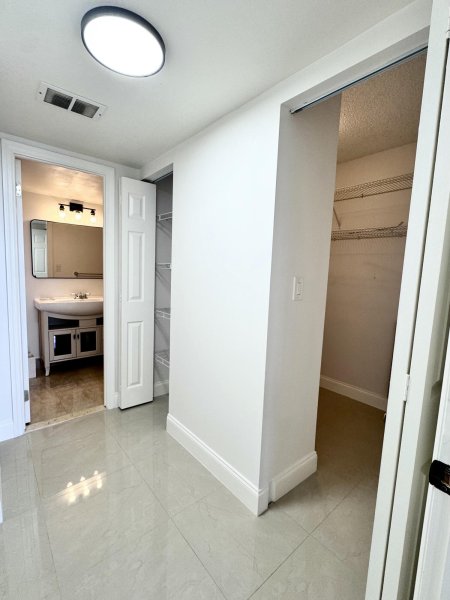 Apartment for rent at Olympus Towers 1108